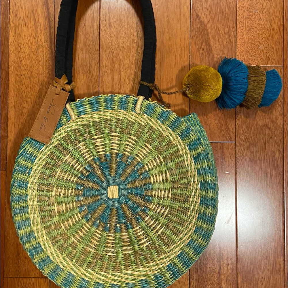 Nena & Co full moon Ghana